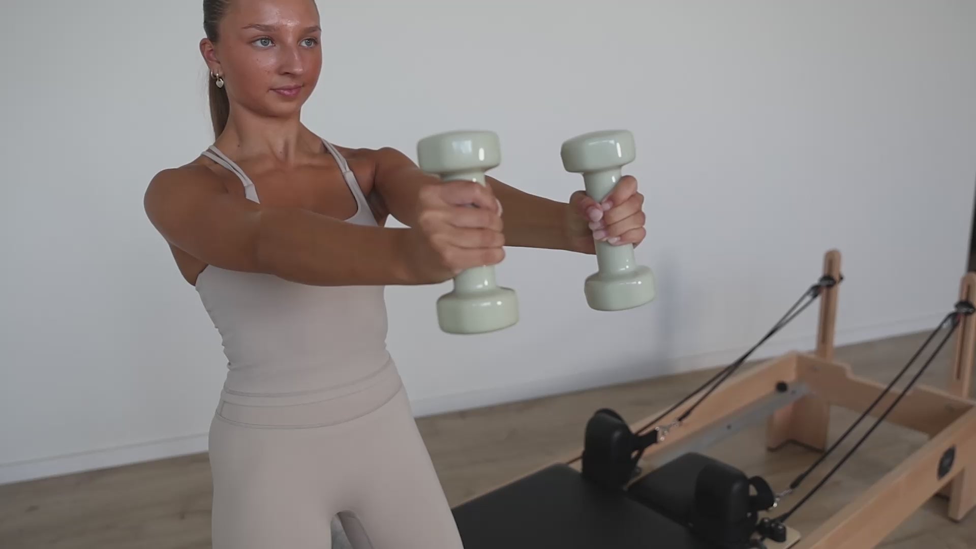 2kg Dumbells Creamy Sage